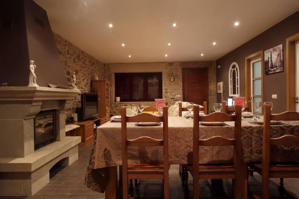 Casa De Piedra, A Lameira Holiday home *