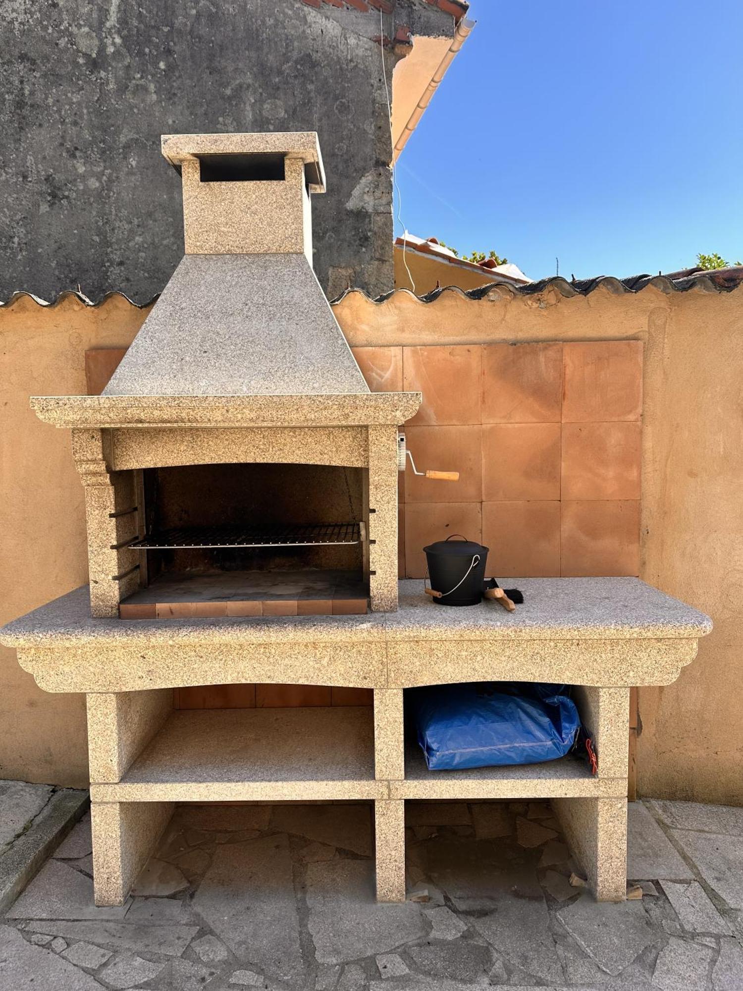 Casa De Piedra, A Lameira * A Coruna